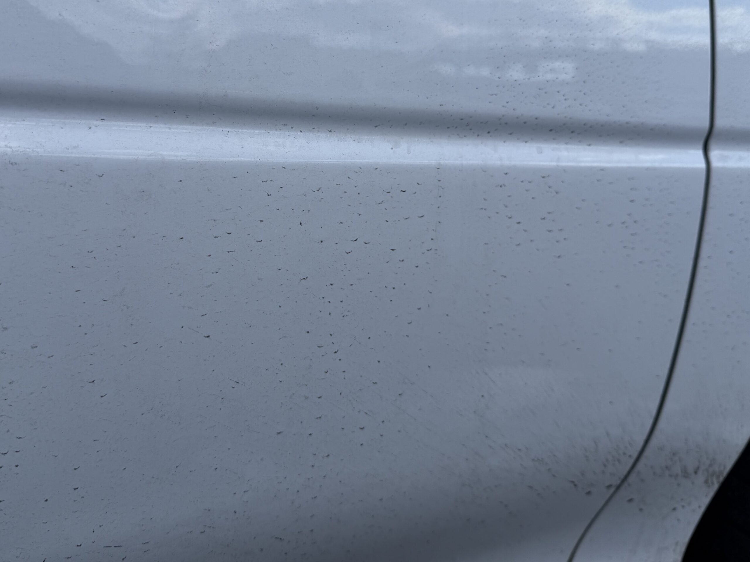 長野の冬は汚れやすい季節。洗車だけのご利用も歓迎です