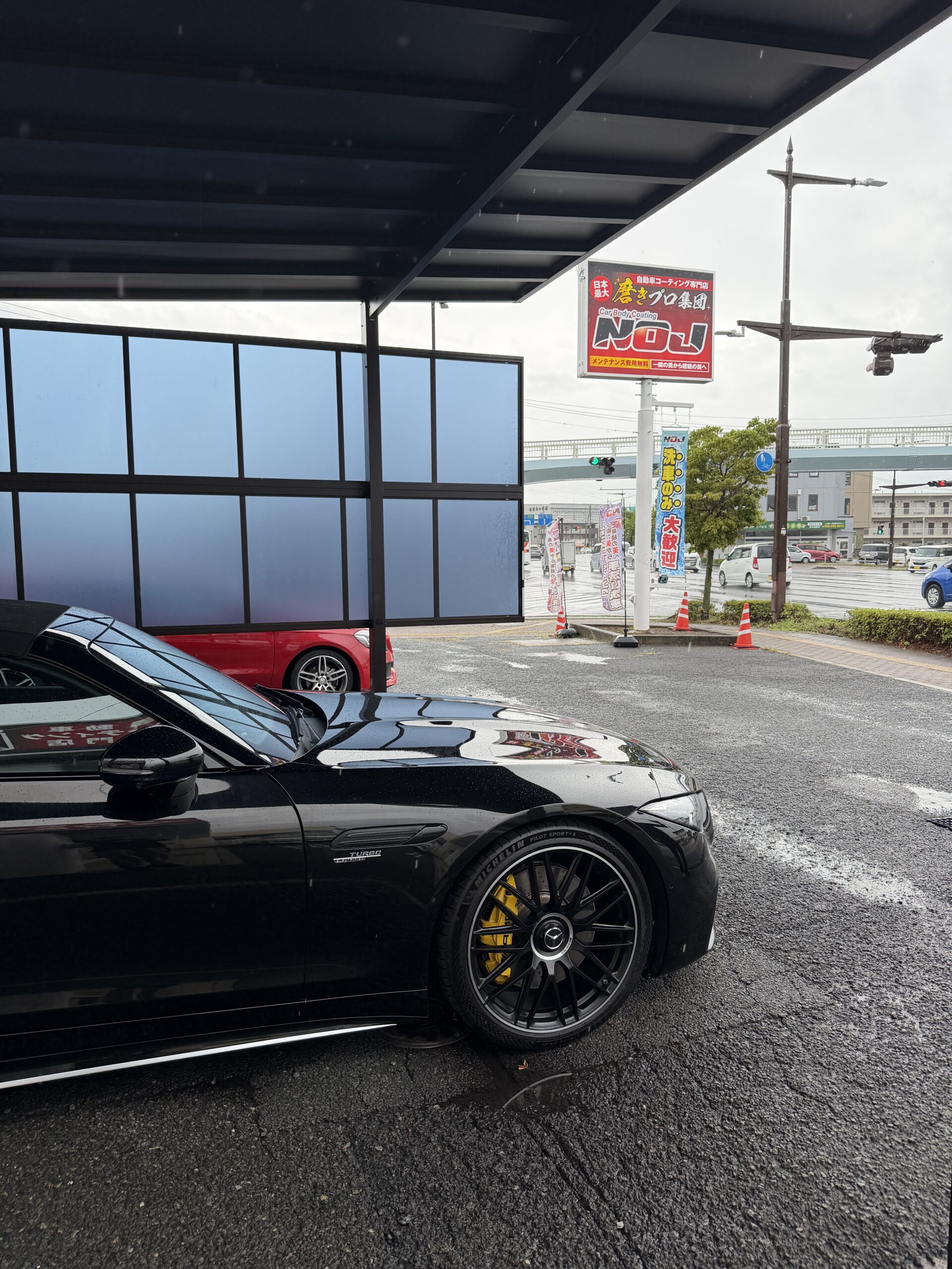 コーティング専門店なのに、洗車だけでも歓迎しています。